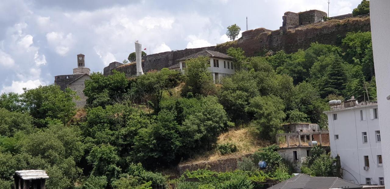 Silver Hill Guesthouse Gjirokaster Exterior photo